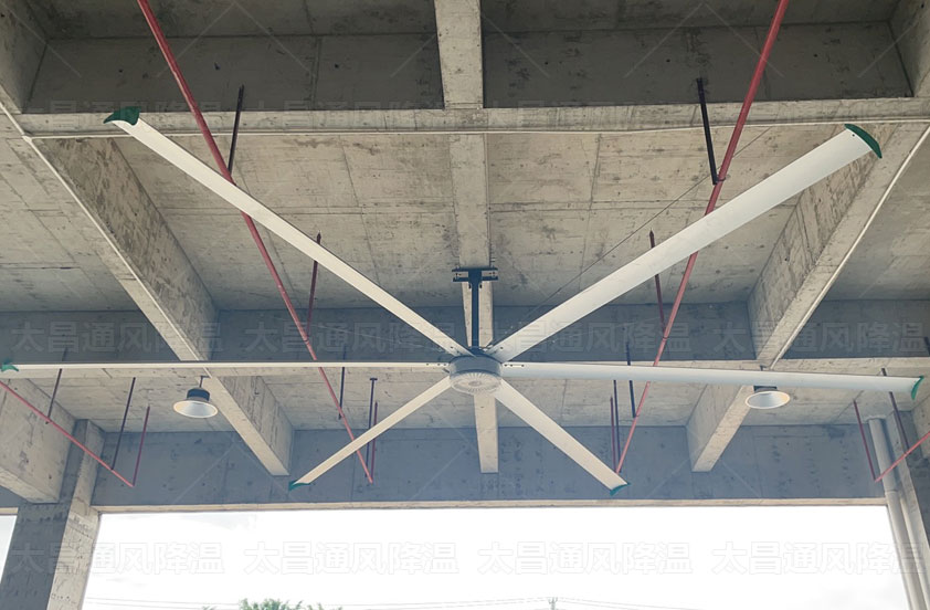 工業(yè)大風扇在機械加工車間使用有什么優(yōu)勢？